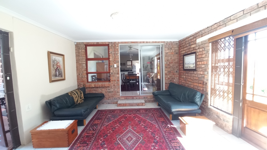 3 Bedroom Property for Sale in Strelitzia Park Eastern Cape
